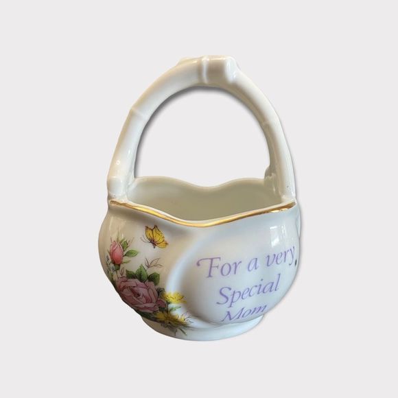 Vintage | Napcoware "For A Special Mom" Floral Basket With Gold Trim - Picture 1 of 4